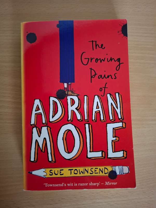 The Growing Pains of Adrian Mole : Sue Townsend  (Paperback)