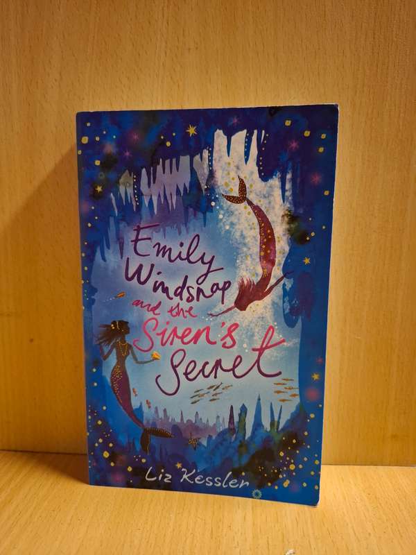 Emily Windsnap and the Siren`s Secret : Liz Kessler  (Paperback)