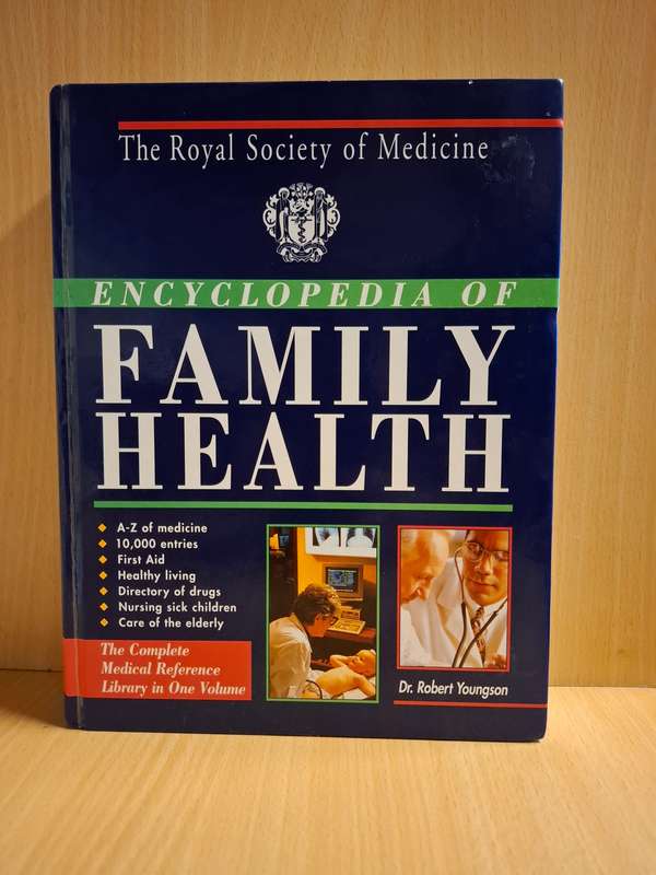 Encyclopedia of Family Health : Dr Robert Youngson  (Hardcover)