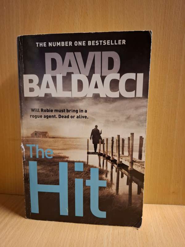 The Hit : David Baldacci (Paperback)