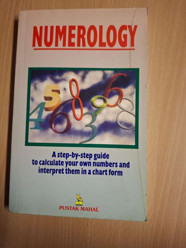 Numerology : A step-by-step guide to calculate your own numbers : Pustak Mahal (Paperback)