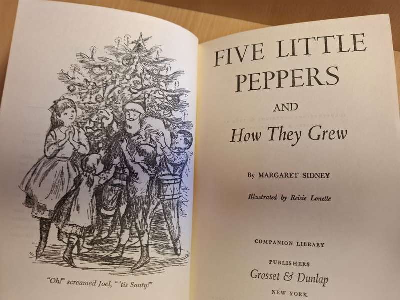 Alice in Wonderland and Through the Looking Glass: L. Carroll/Five Little Peppers and How They Grew