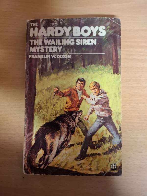 The Hardy Boy - The Wailing Sire Mystery : Franklin W. Dixon  (Paperback)