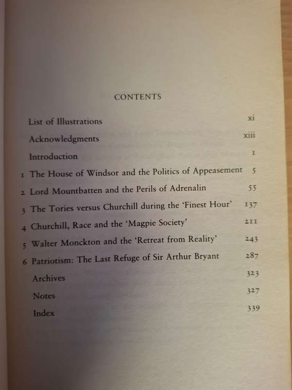 Eminent Churchillians : Andrew Roberts  (Paperback)