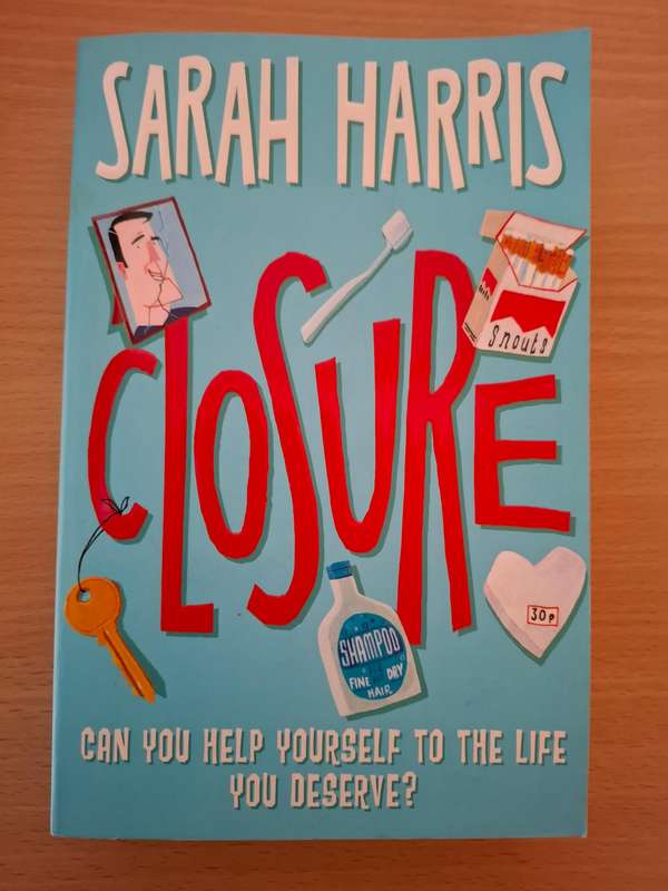 Closure : Sarah Harris  (Paperback)