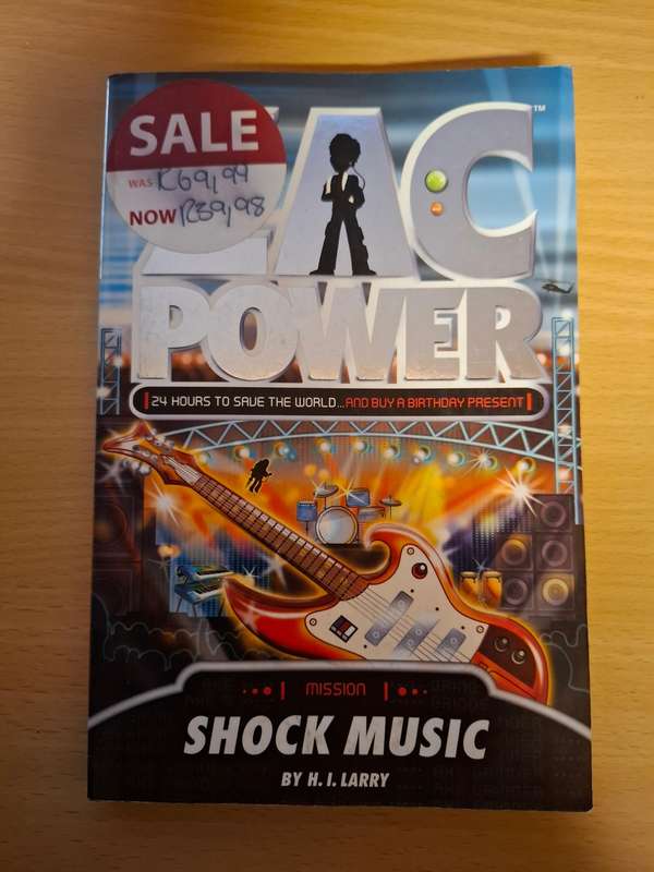 Zac Power - Shock Music by H.I. Larry (Paperback)
