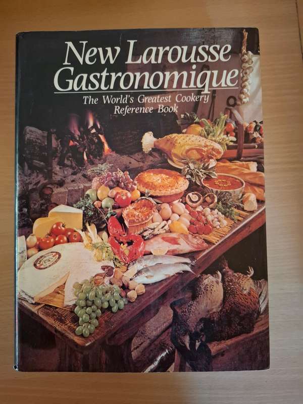 New Larousse Gastronomique - The World`s Greatest Cookery Reference Book (Hardcover)