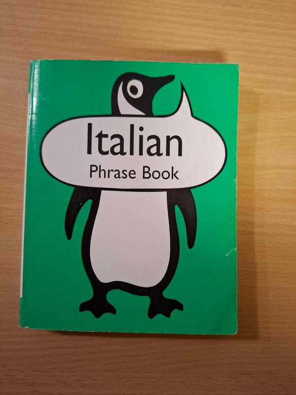 Italian Phrase Book  (Paperback)