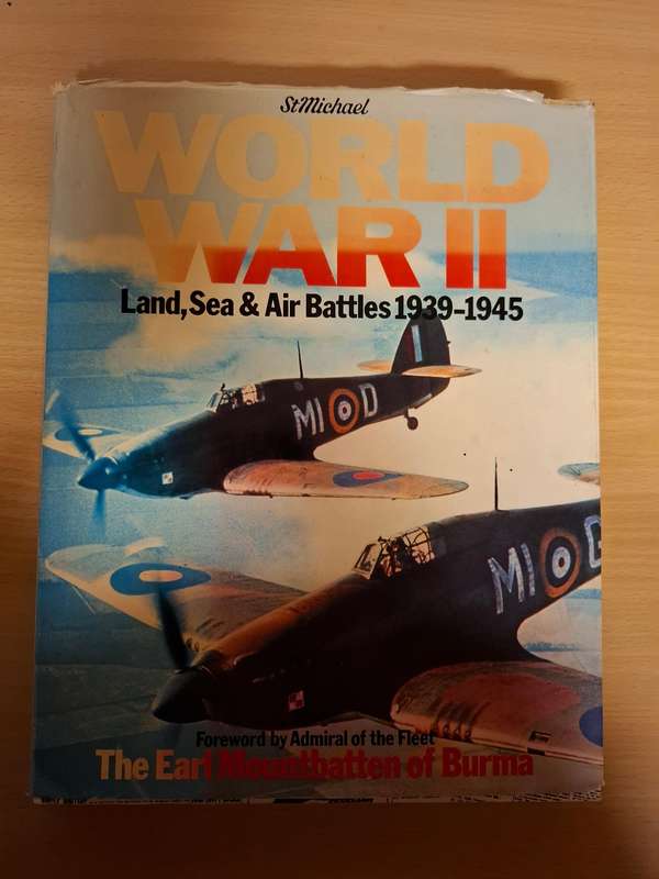 World War II - Land, Sea & Air Battles 1939-1045 (Hardcover)