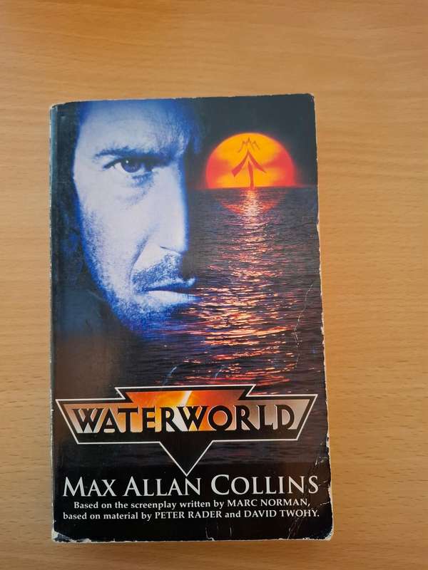 Waterworld : Max Allan Collins  (Paperback)
