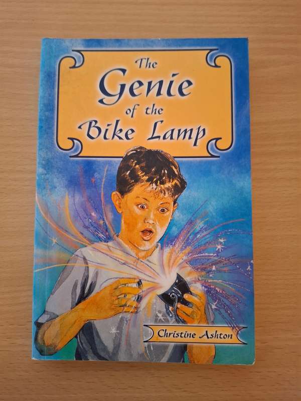 The Genie of The Bike Lamp : Christine Ashton  (Paperback)