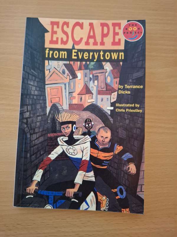 Escape from Everytown by Terrance Dicks (Paperback)
