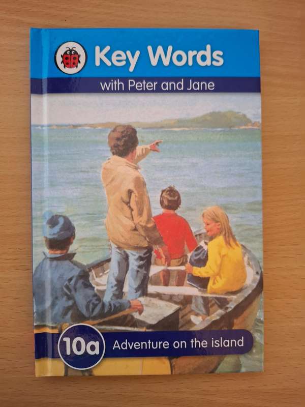 Key Words with Peter and Jane - 10a Adventure on the Island  (Hardcover)