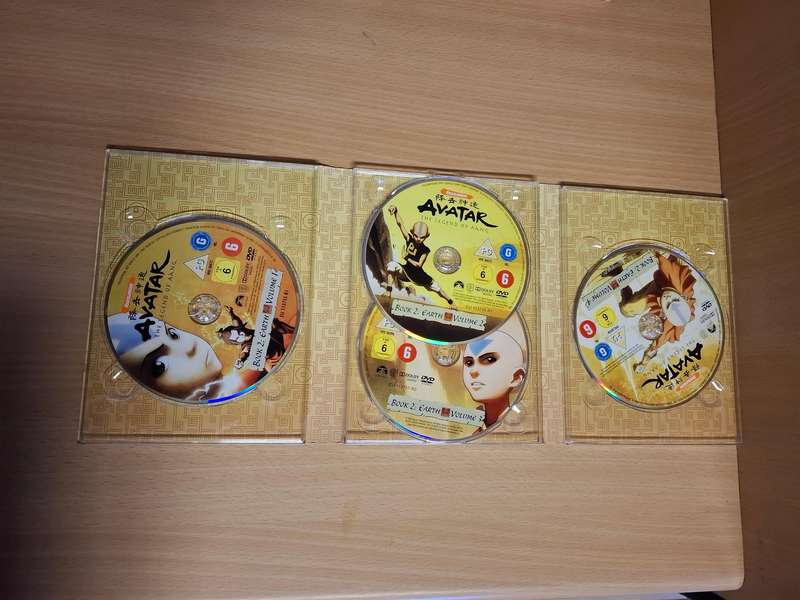 Avatar - The Legend of Aang - The Complete Book 2 Collection - Dvd   (4 discs)