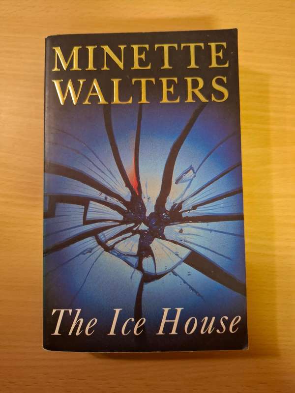 The Ice House : Minette Walters  (Paperback)