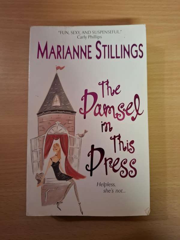 The Damsel in This Dress : Marianne Stillings  (Paperback)