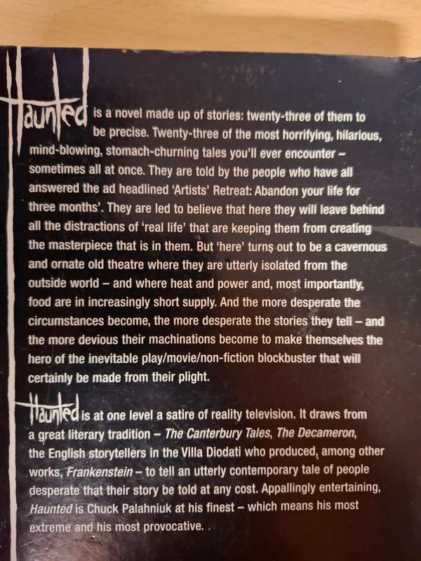 Haunted by Chuck Palahniuk  (Paperback)