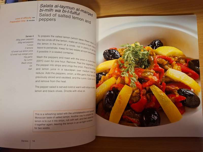 World Cuisine - Morocco (Dishes by Mohamed Fedal, Frederic Fetiveau, Fatema Hal) Paperback