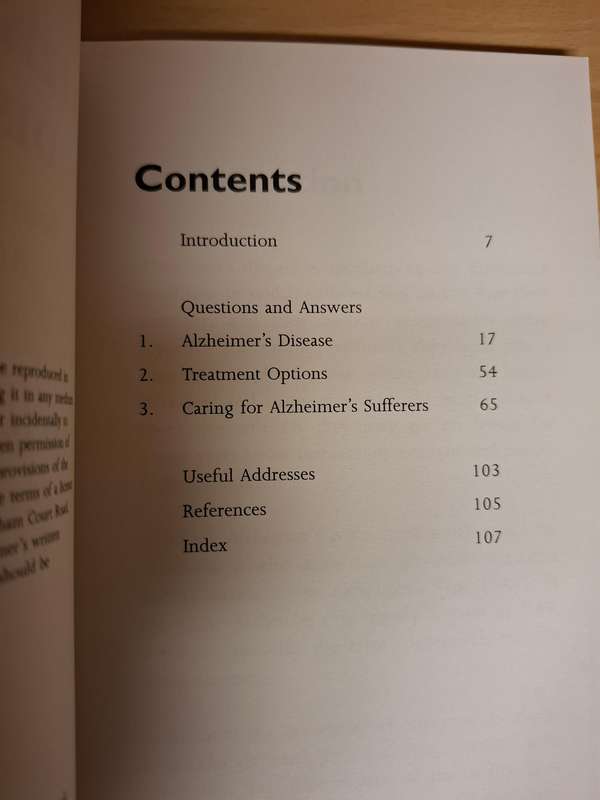 Alzheimer`s Disease - Your Questions Answered : Liz Hodgkinson (Paperback)