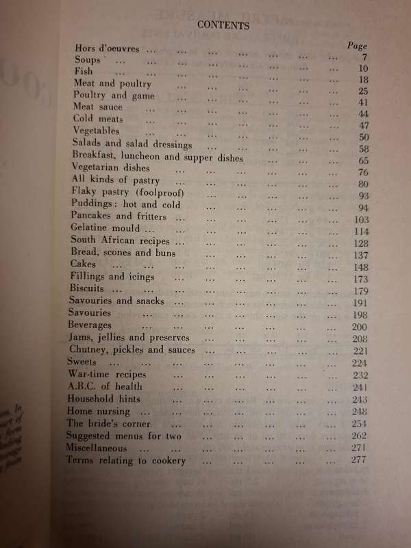Ouma`s Cookery Book : Mrs. Roy Hendrie  (Paperback)