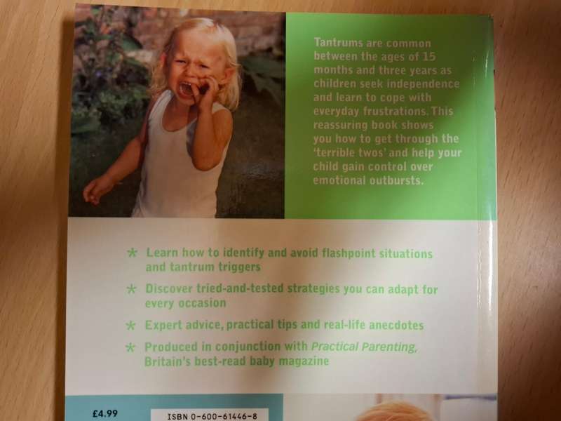Practical Parenting - Tantrums : Eileen Hayes  (Paperback)