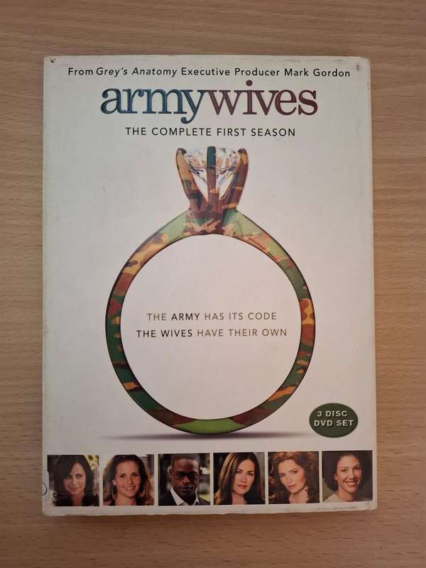 Army Wives - The Complete First Season - Dvd (3 discs)