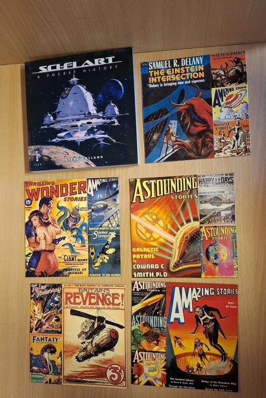 Sci-Fi Art A Pocket History : Steve Holland  (includes 5 fridge magnets)