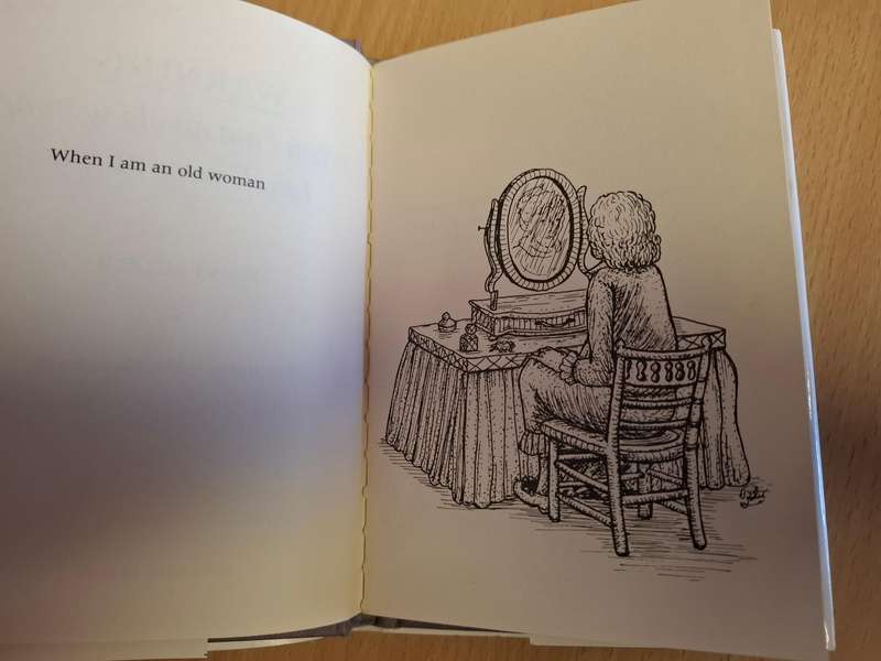 Warning - When I Am An Old Woman I Shall Wear Purple : Jenny Joseph  (Hardcover)
