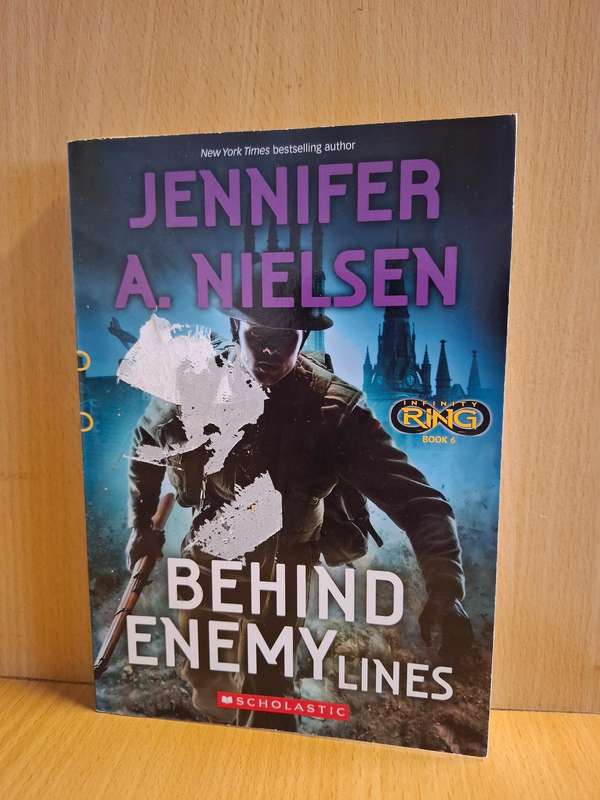 Behind Enemy Lines : Jennifer A. Nielsen  (Paperback)