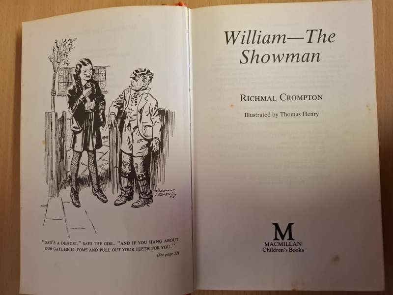 William The Showman by Richmal Crompton  (Hardcover)