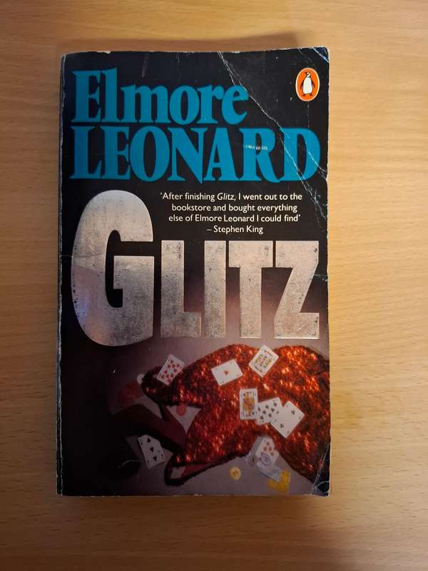Glitz : Elmore Leonard (Paperback)