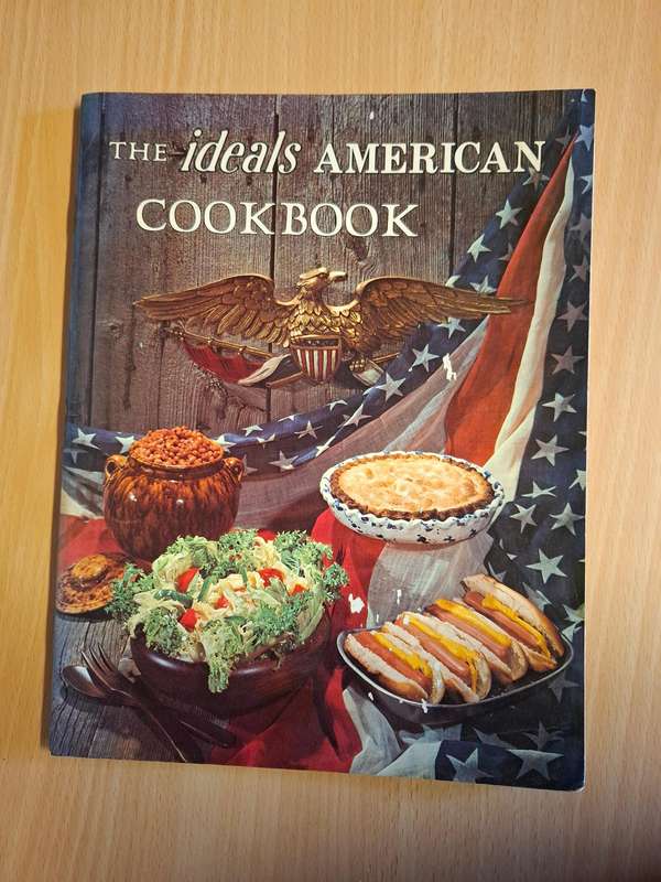 The Ideals American Cookbook (Paperback)