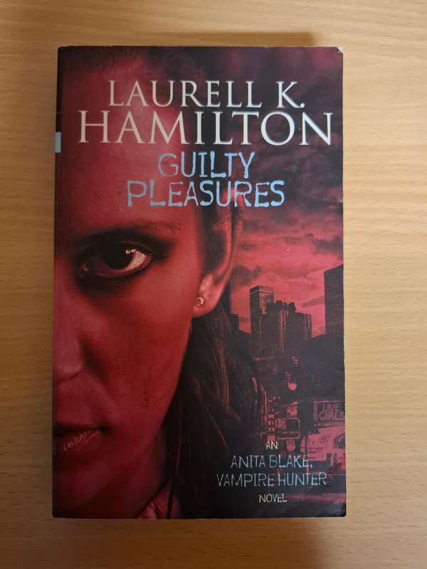 Guilty Pleasures : Laurell K. Hamilton  (Paperback)