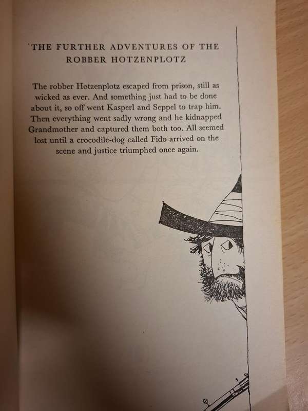 The Further Adentures of the Robber Hotzenplotz: Otfried Preussler  (Paperback)