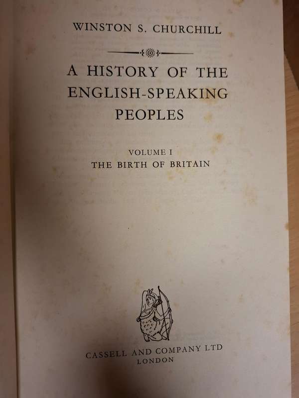 A History of The English-Speaking Peoples (Volume 1) The Birth of Britain (Hardcover)