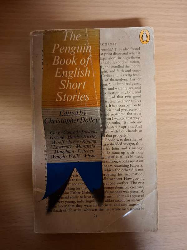 The Penguin Book of English Short Stories Edited by Christopher Dolley  (Paperback)