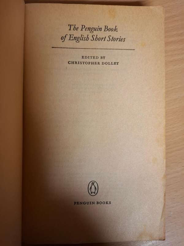 The Penguin Book of English Short Stories Edited by Christopher Dolley  (Paperback)