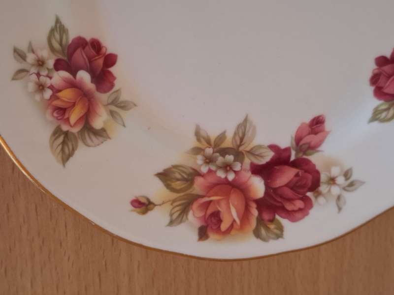 Set of 5 Vintage Queen Anne Bone China Cake Plate - width 16cm