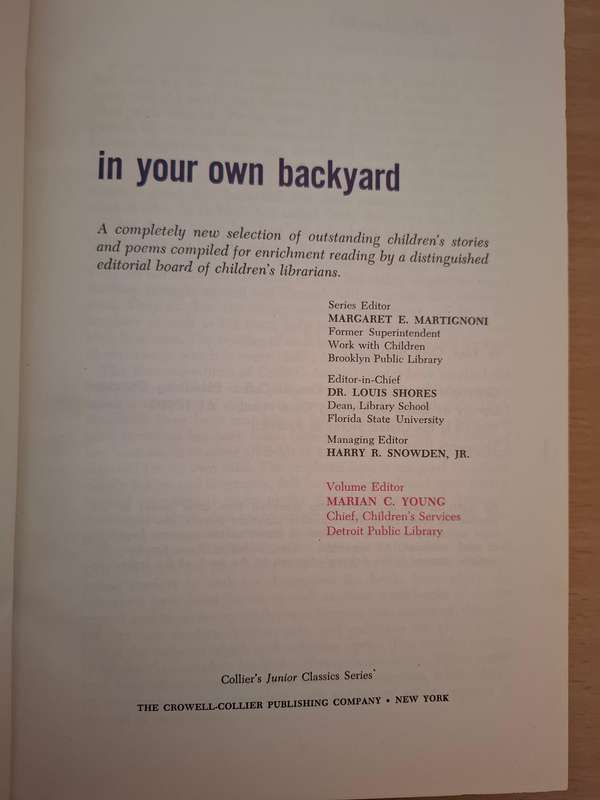 Collier`s Junior Classics - In Your Backyard (Hardcover)