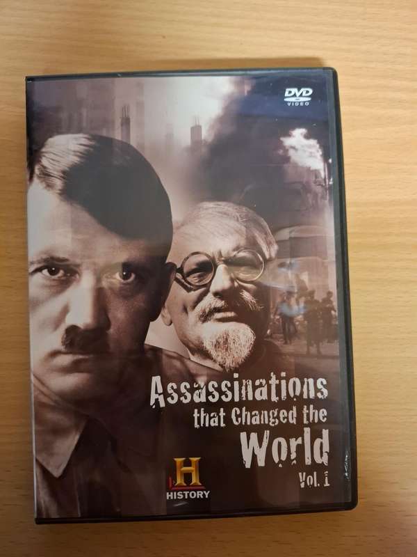 True Crimes in History 6 Dvd Box Set (Insights in Some of History`s Most Notorious Crimes)