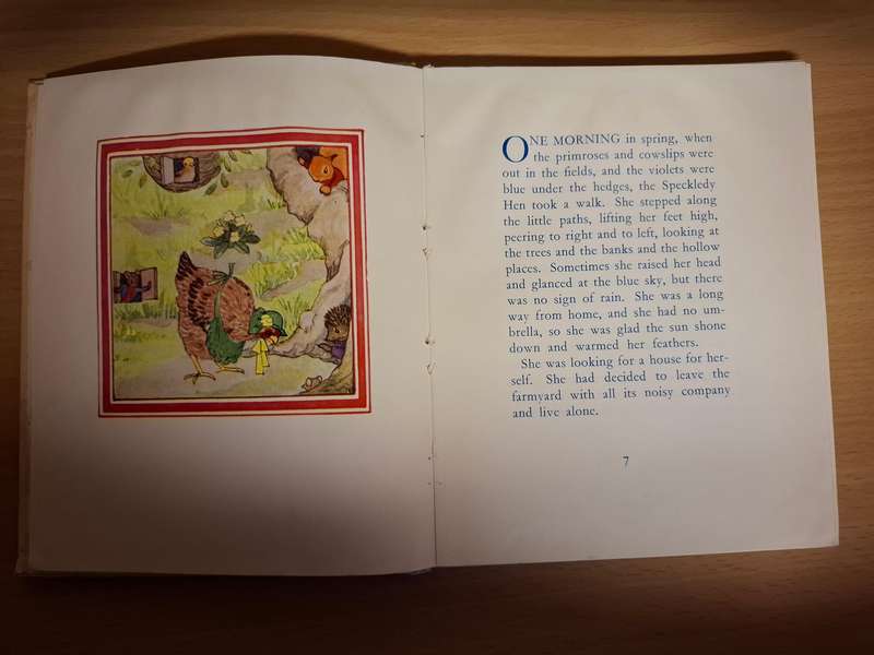 The Speckledy Hen by Alison Uttley  (Hardcover)