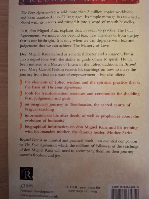 Beyond Fear - The Teaching of Don Miguel Ruiz on Freedom and Joy  (Paperback)