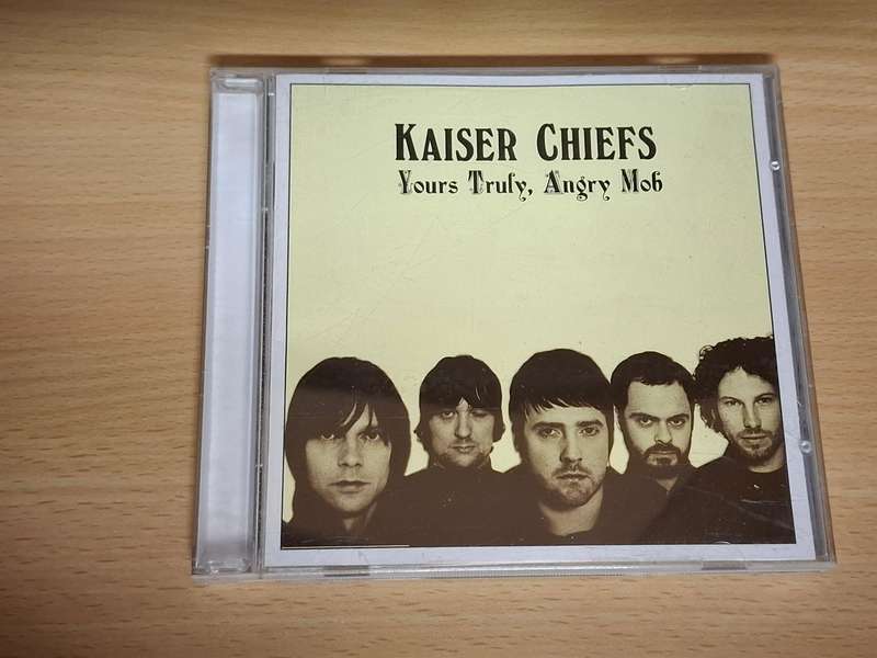 Kaiser Chiefs - Yours Truly, Angry Mob - CD