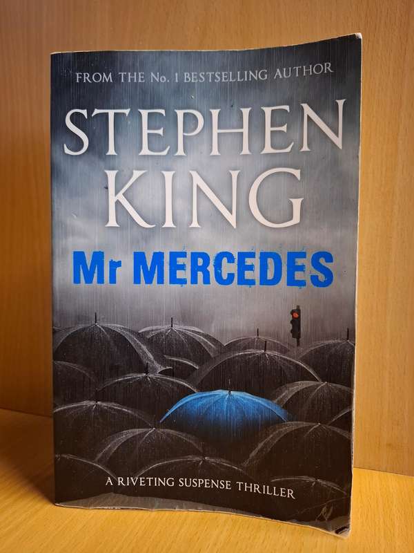 Mr Mercedes : Stephen King  (Paperback)