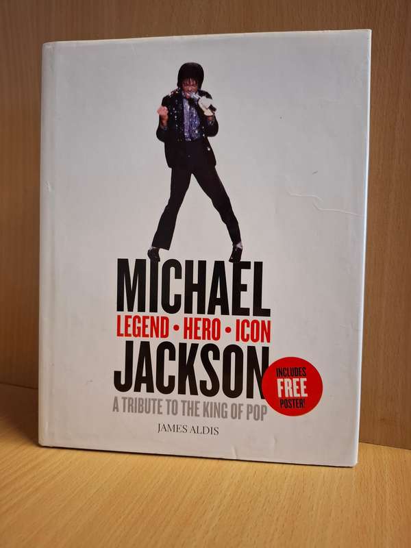 Michael Jackson - A Tribute to The King of Pop : James Aldis  (Hardcover)