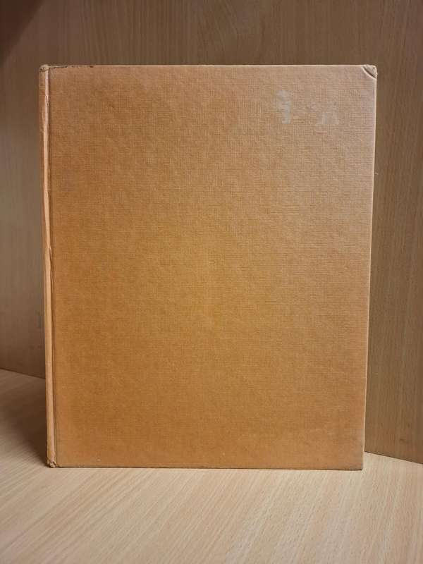 Hamlyn - Cigarette Pack Art : Chris Mullen  (Hardcover)