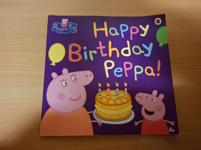 Peppa Pig - Happy Birthday Peppa!     (Paperback)