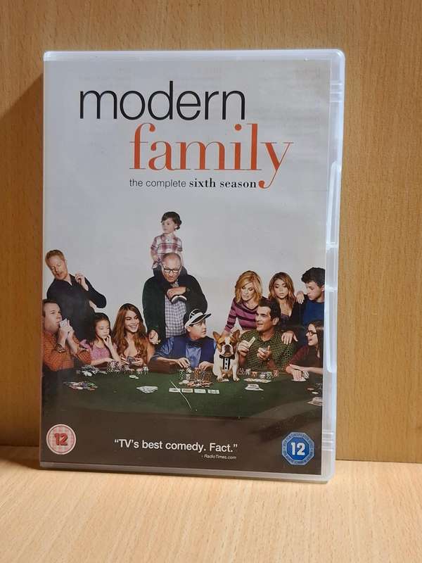 Modern Family - The Complete Sixth Season - Dvd (3 discs)