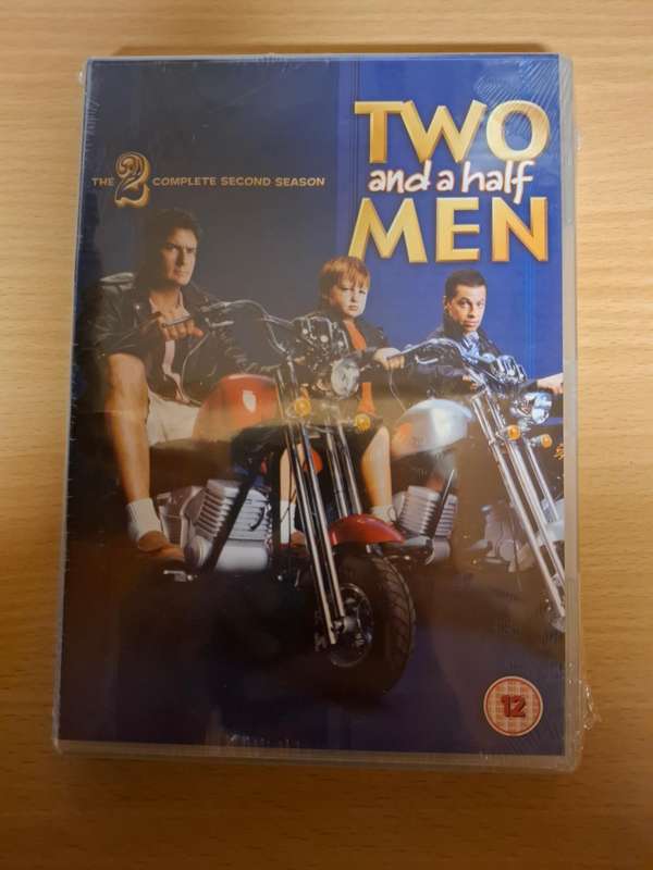 Two and a half Men - The Complete Second Season - Dvd (NEW CONDITION)