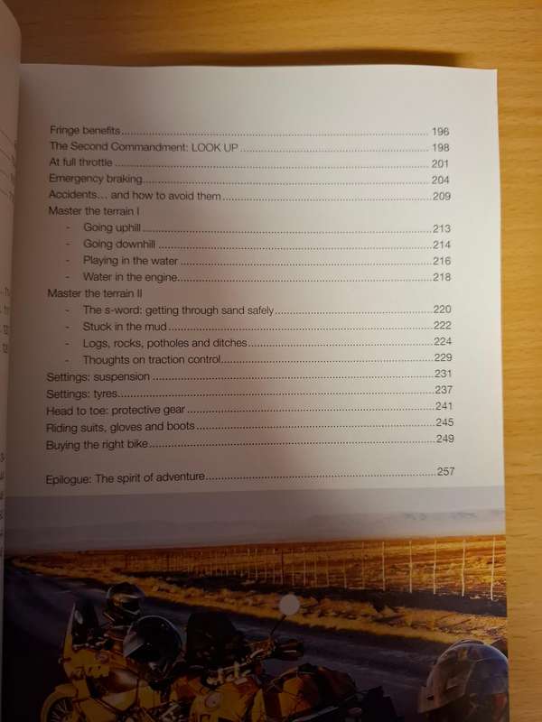 Dirt Busters - A Guide to Adventure Motorbiking : Deon Meyer, Adriaan Oosthuizen
